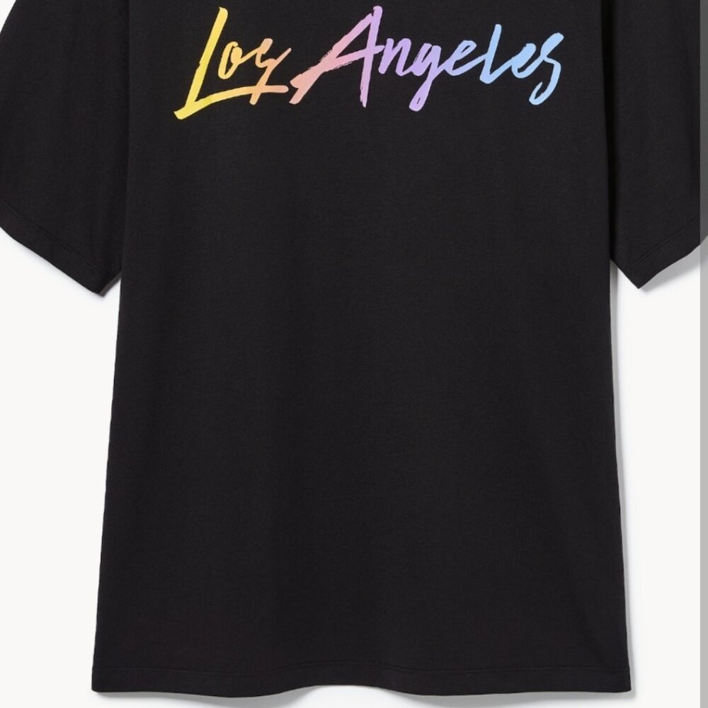 Brand New with tags UNISEX  Los Angeles tshirt